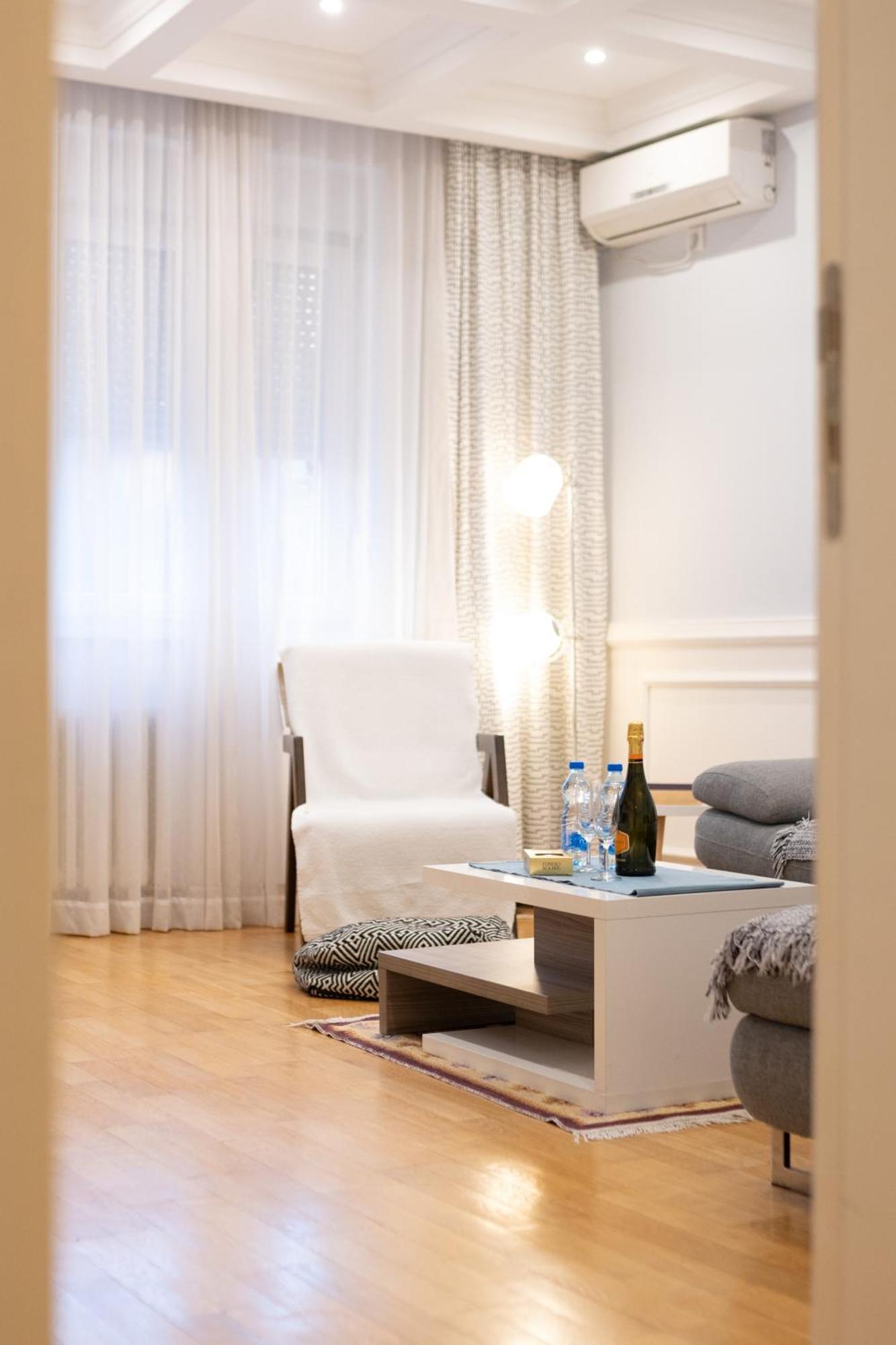 Central Business Apartments Terazije Beograd Ngoại thất bức ảnh