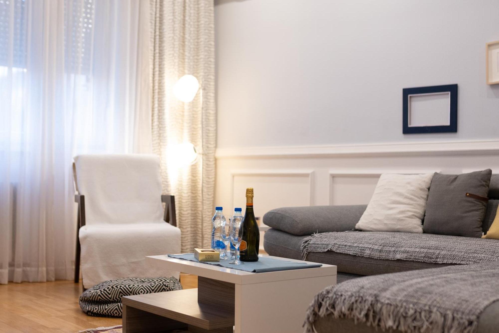 Central Business Apartments Terazije Beograd Ngoại thất bức ảnh
